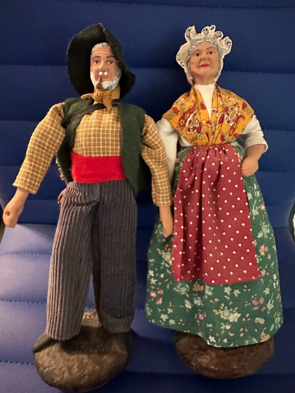Vintage Santon D’Argile French Artisan Figurines